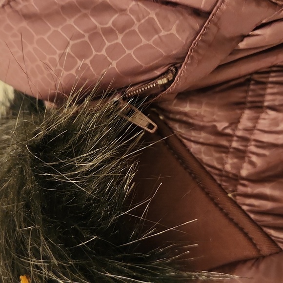 Michael Kors Puffer Coat - Picture 7 of 9